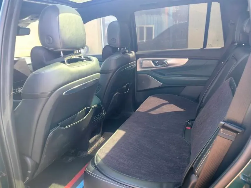 2022 GAC Trumpchi GS8 2.0T 252HP L4 8AT,autocango,china used car exporter,china ev exporter,chinese used car exporter,chinese used ev exporter