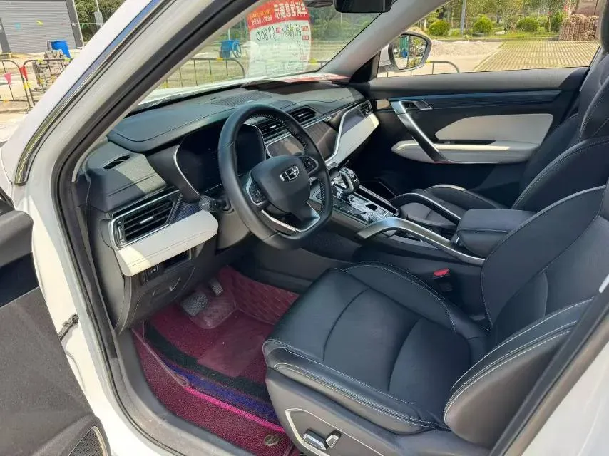 2022 Geely Azkarra 1.8T 184HP L4 7DCT,autocango,china used car exporter,china ev exporter,chinese used car exporter,chinese used ev exporter