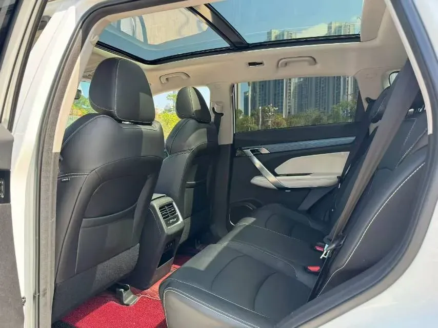 2022 Geely Azkarra 1.8T 184HP L4 7DCT,autocango,china used car exporter,china ev exporter,chinese used car exporter,chinese used ev exporter