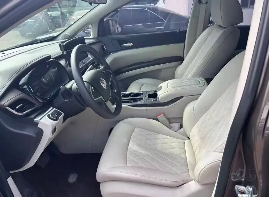 2023 Buick GL8 2.0T 237HP L4 9AT,autocango,china used car exporter,china ev exporter,chinese used car exporter,chinese used ev exporter