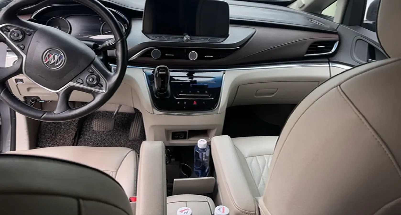 2021 Buick GL8 2.0T 237HP L4 9AT,autocango,china used car exporter,china ev exporter,chinese used car exporter,chinese used ev exporter