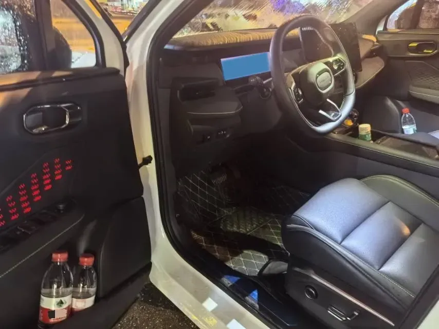 2025 LYNK&CO 06 1.5T 181HP L4 7DCT,autocango,china used car exporter,china ev exporter,chinese used car exporter,chinese used ev exporter