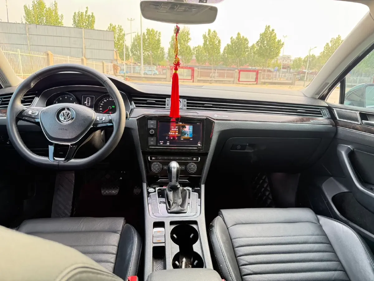 2019 Chevrolet Malibu XL 2.0T 241HP L4 9AT,autocango,china used car exporter,china ev exporter,chinese used car exporter,chinese used ev exporter