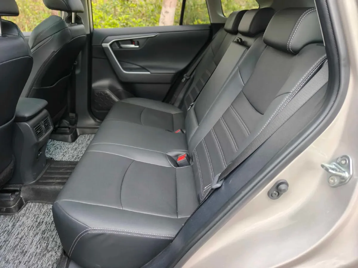 2023 Toyota Wildlander 2.0L 171HP L4 CVT,autocango,china used car exporter,china ev exporter,chinese used car exporter,chinese used ev exporter