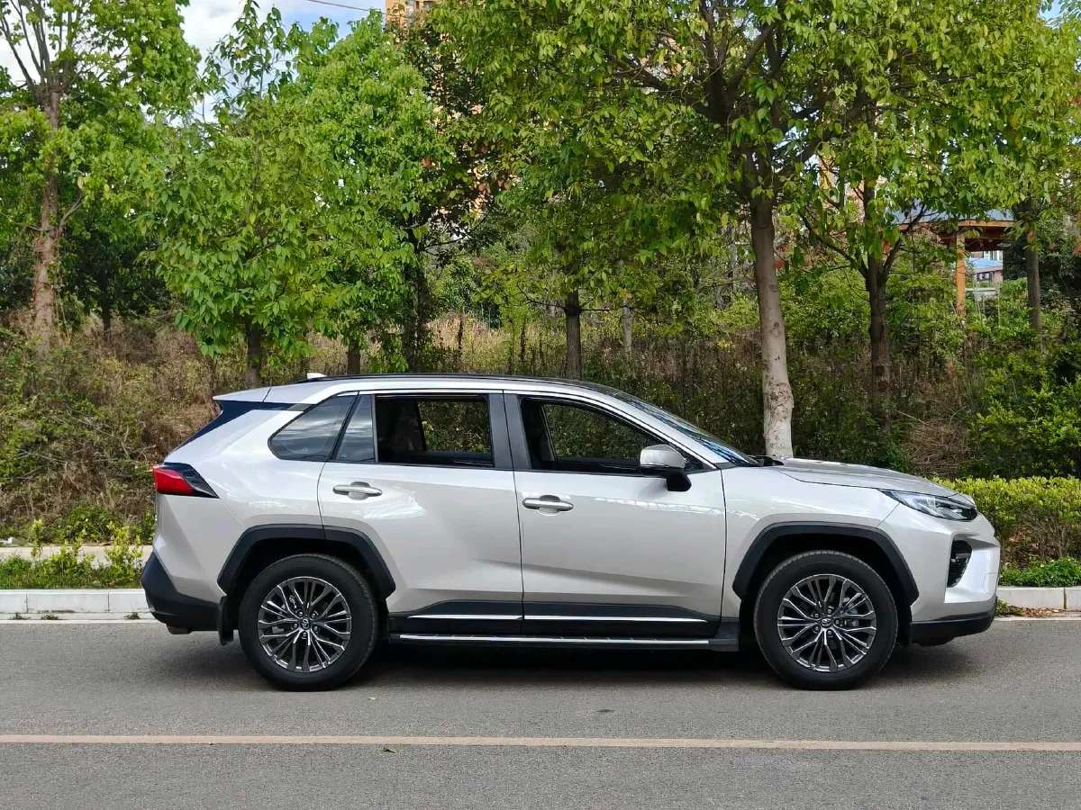 2023 Toyota Wildlander 2.0L 171HP L4 CVT,autocango,china used car exporter,china ev exporter,chinese used car exporter,chinese used ev exporter