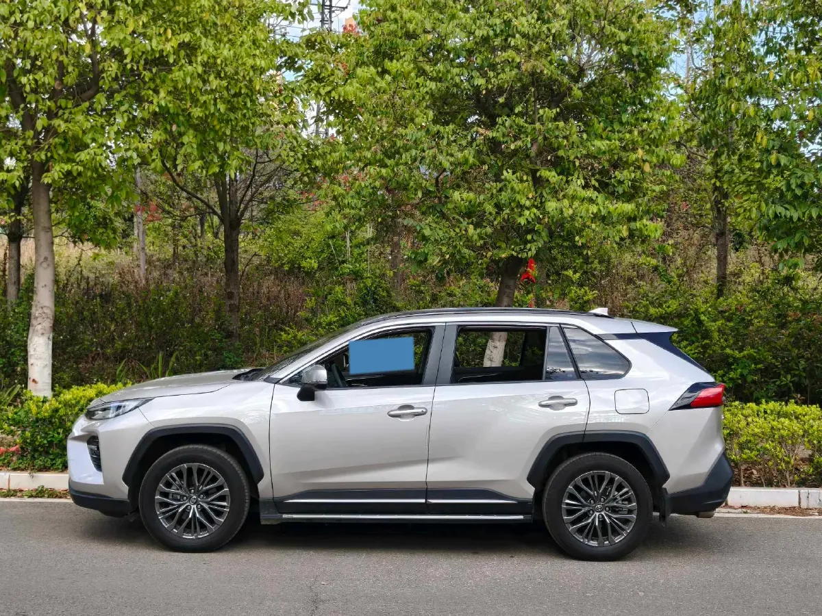 2023 Toyota Wildlander 2.0L 171HP L4 CVT,autocango,china used car exporter,china ev exporter,chinese used car exporter,chinese used ev exporter