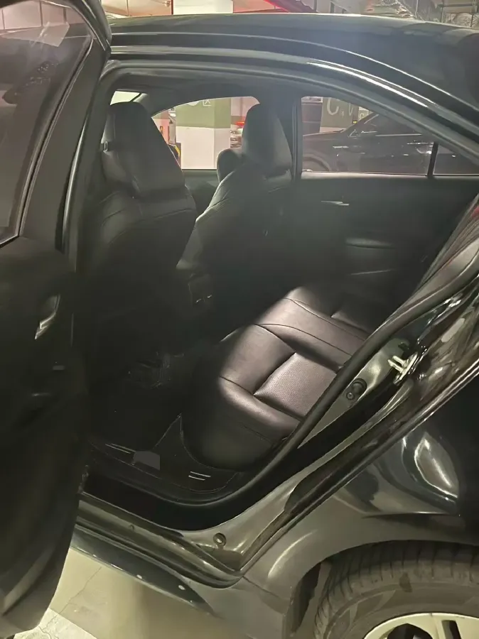 2019 Toyota Levin 1.2T 116HP L4 CVT,autocango,china used car exporter,china ev exporter,chinese used car exporter,chinese used ev exporter