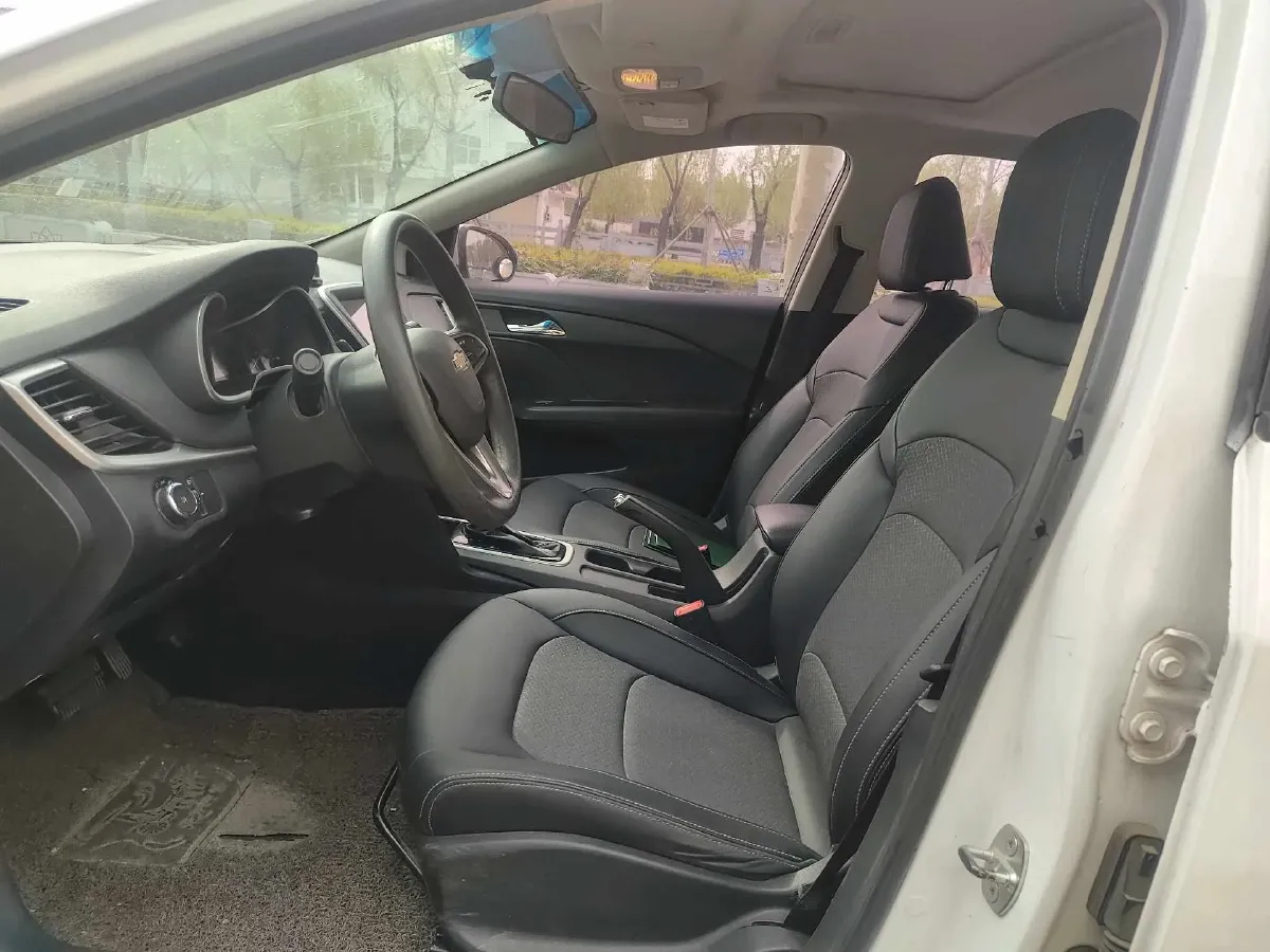 2019 Chevrolet Cavalier 1.5L 113HP L4 6AT,autocango,china used car exporter,china ev exporter,chinese used car exporter,chinese used ev exporter