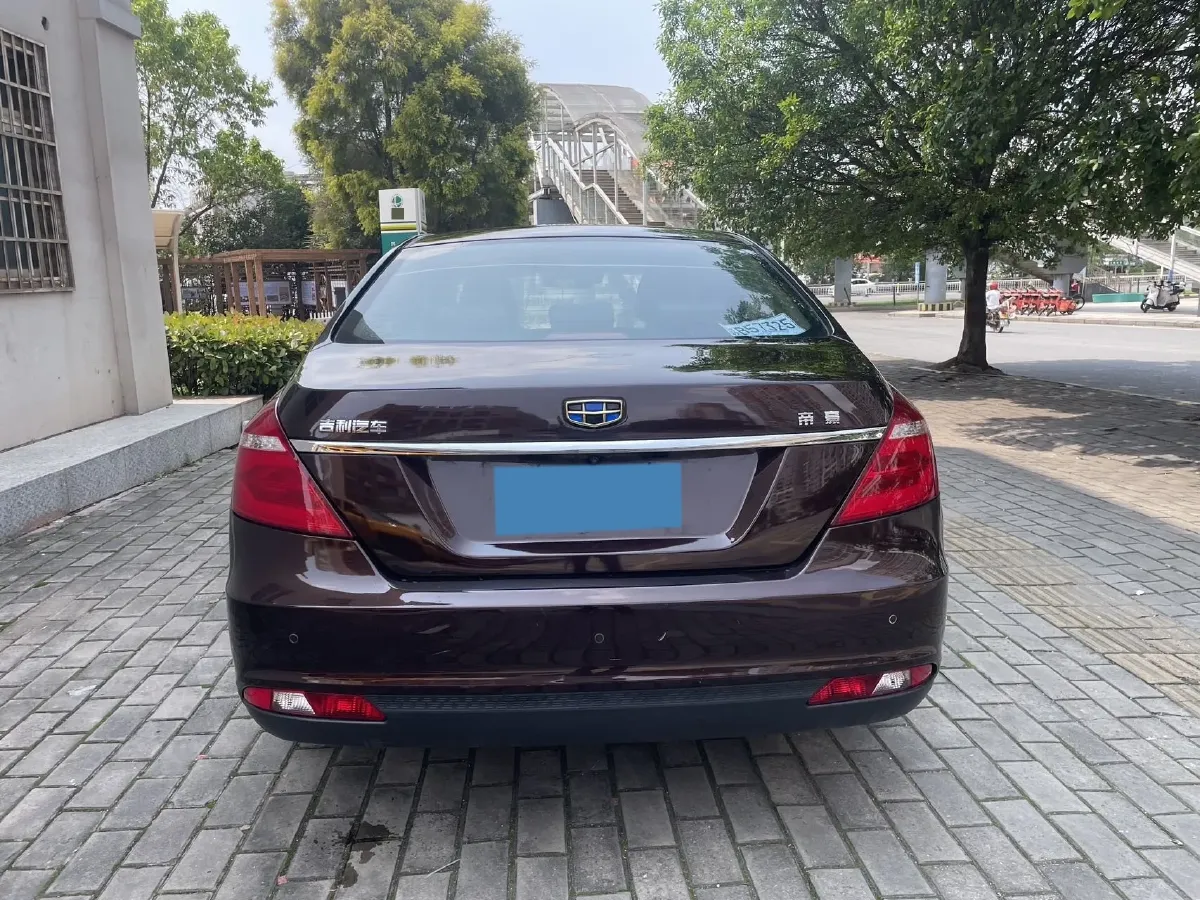 2017 Geely Emgrand 1.5L 109HP L4 5MT,autocango,china used car exporter,china ev exporter,chinese used car exporter,chinese used ev exporter