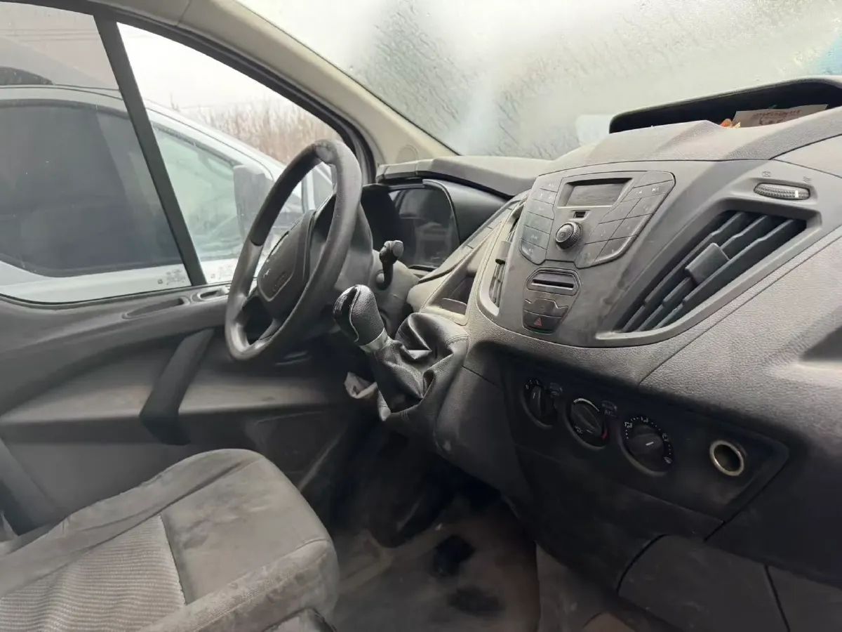 2019 Ford Transit 2.0T 202HP L4 6AT,autocango,china used car exporter,china ev exporter,chinese used car exporter,chinese used ev exporter