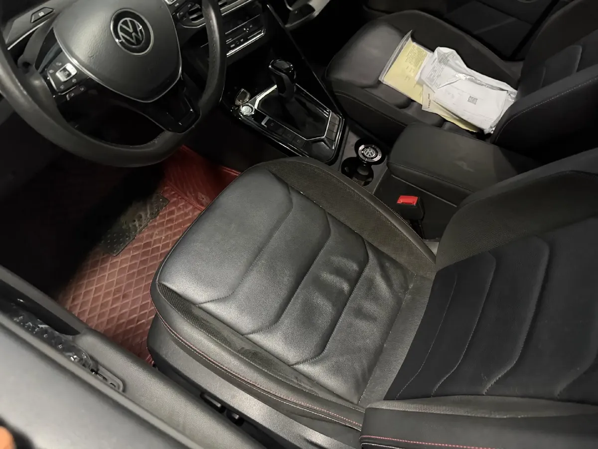 2020 Volkswagen Tayron 2.0T 186HP L4 7DCT,autocango,china used car exporter,china ev exporter,chinese used car exporter,chinese used ev exporter