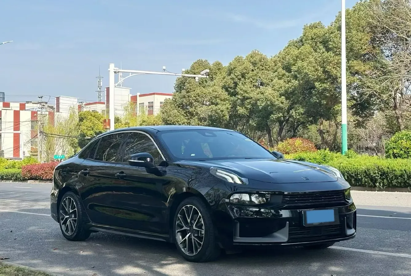 2022 LYNK&CO 03 2.0T 190HP L4 7DCT,autocango,china used car exporter,china ev exporter,chinese used car exporter,chinese used ev exporter