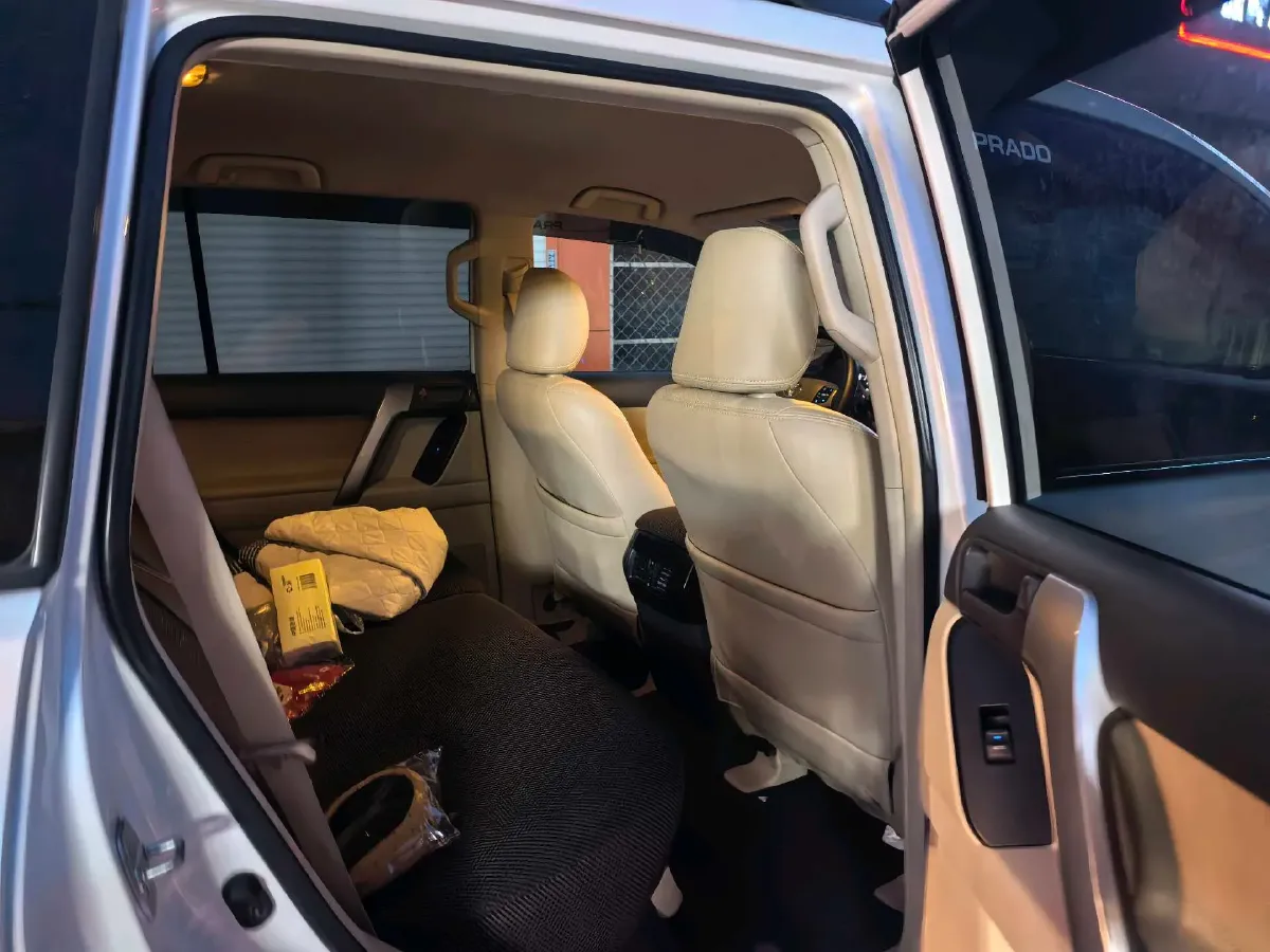 2019 Toyota Land Cruiser Prado 3.5L 280HP V6 6AT,autocango,china used car exporter,china ev exporter,chinese used car exporter,chinese used ev exporter