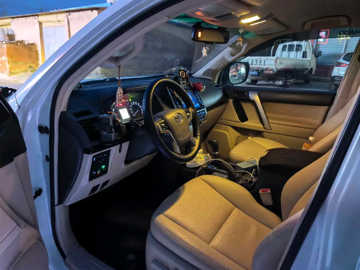 2019 Toyota Land Cruiser Prado 3.5L 280HP V6 6AT,autocango,china used car exporter,china ev exporter,chinese used car exporter,chinese used ev exporter
