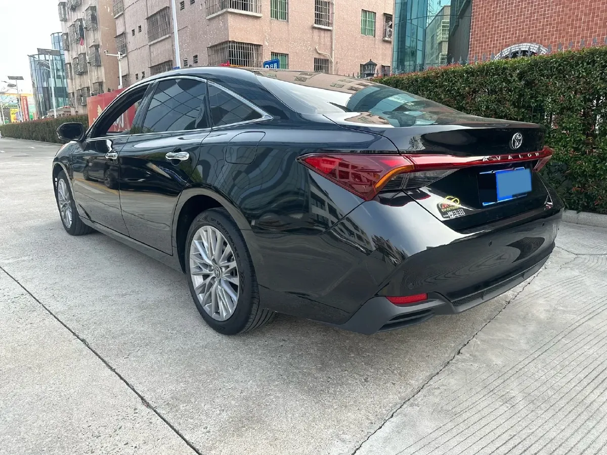 2024 Toyota Avalon 2.0L 173HP L4 CVT,autocango,china used car exporter,china ev exporter,chinese used car exporter,chinese used ev exporter