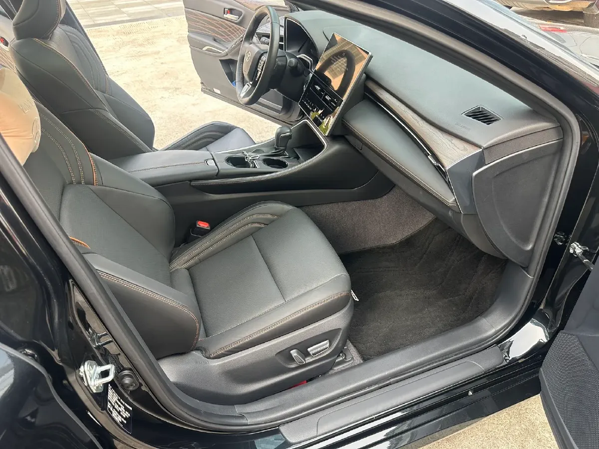 2024 Toyota Avalon 2.0L 173HP L4 CVT,autocango,china used car exporter,china ev exporter,chinese used car exporter,chinese used ev exporter
