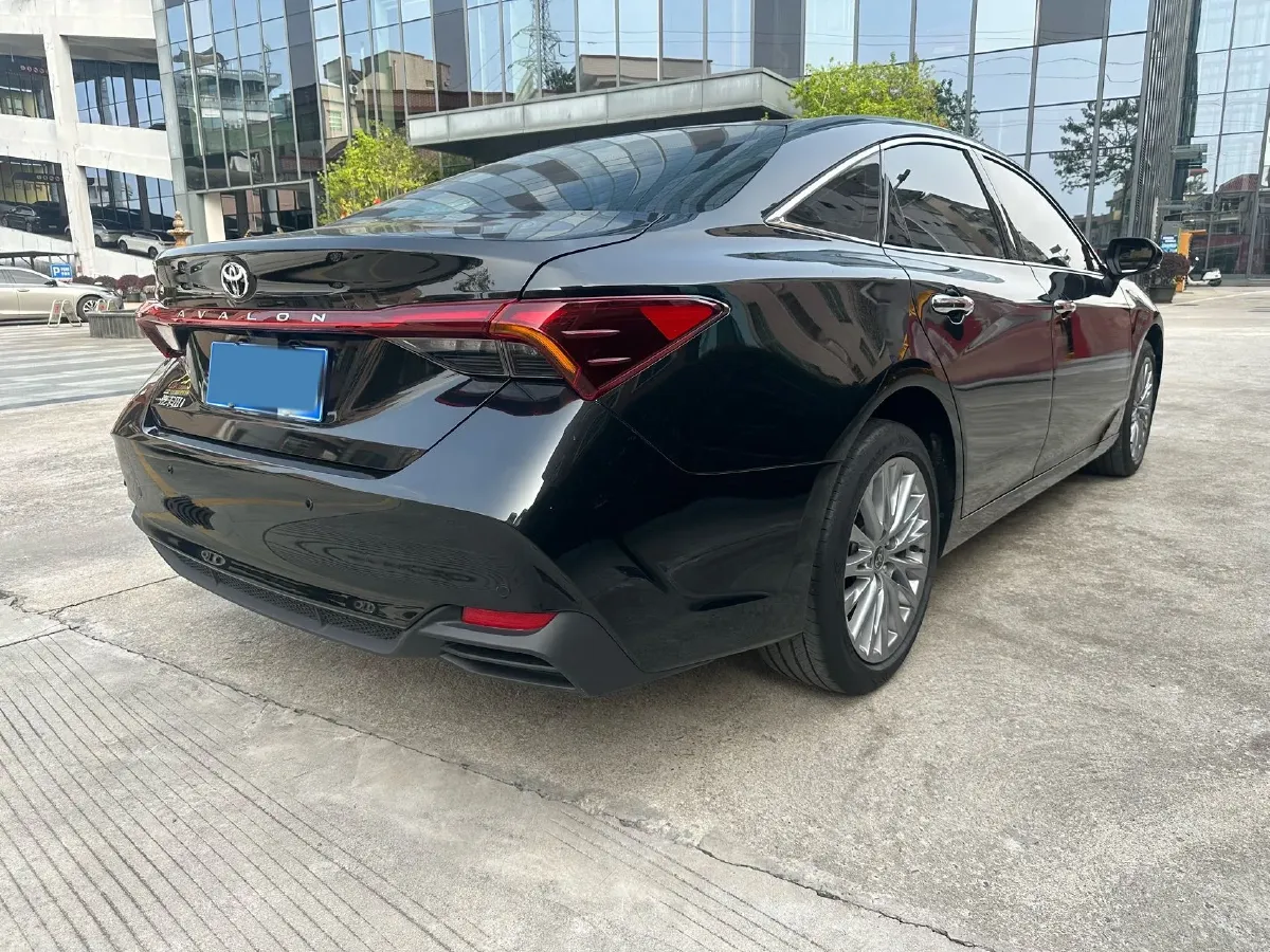 2024 Toyota Avalon 2.0L 173HP L4 CVT,autocango,china used car exporter,china ev exporter,chinese used car exporter,chinese used ev exporter