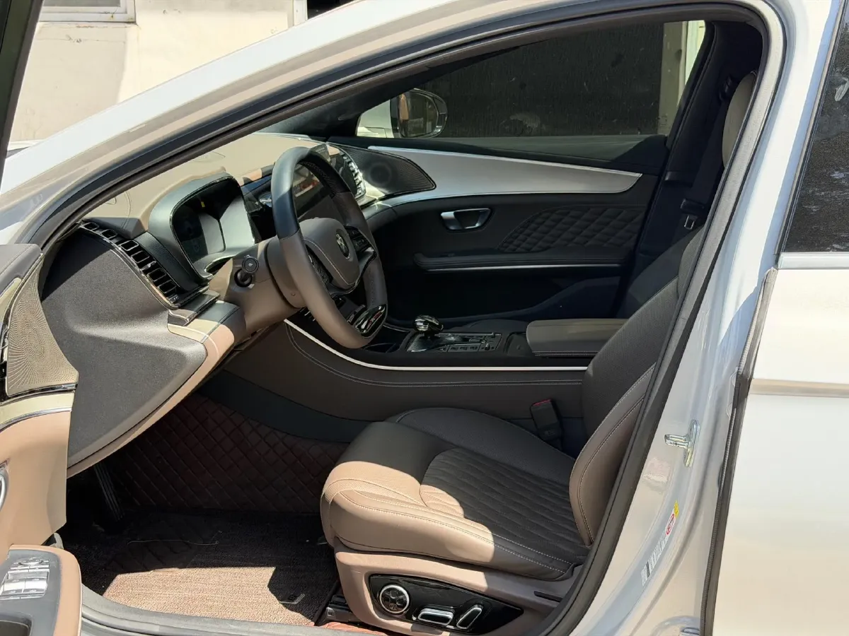 2024 BYD Han BEV 60.48KWH,autocango,china used car exporter,china ev exporter,chinese used car exporter,chinese used ev exporter