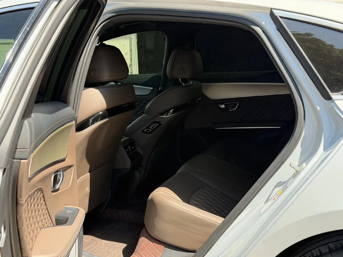 2024 BYD Han BEV 60.48KWH,autocango,china used car exporter,china ev exporter,chinese used car exporter,chinese used ev exporter