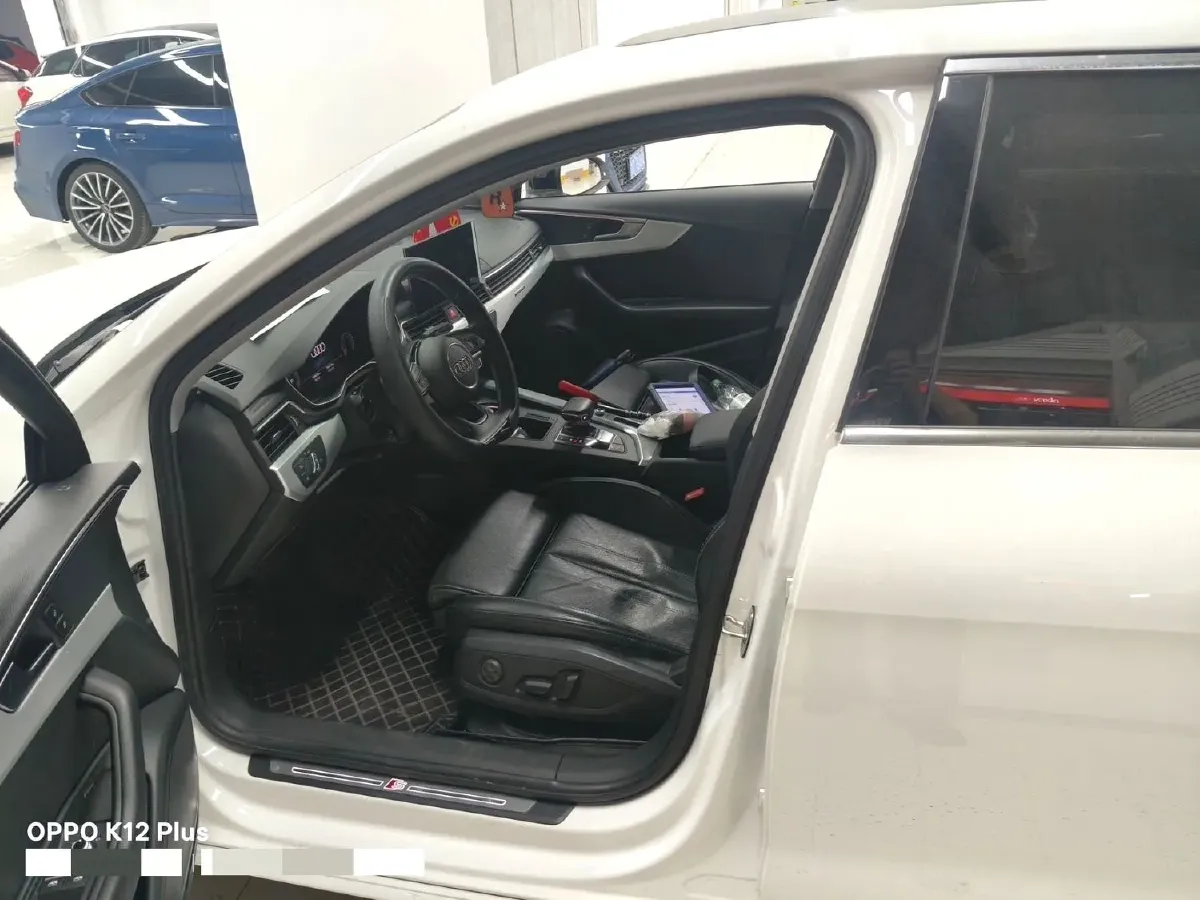 2020 Audi A4L 2.0T 190HP L4 7DCT,autocango,china used car exporter,china ev exporter,chinese used car exporter,chinese used ev exporter