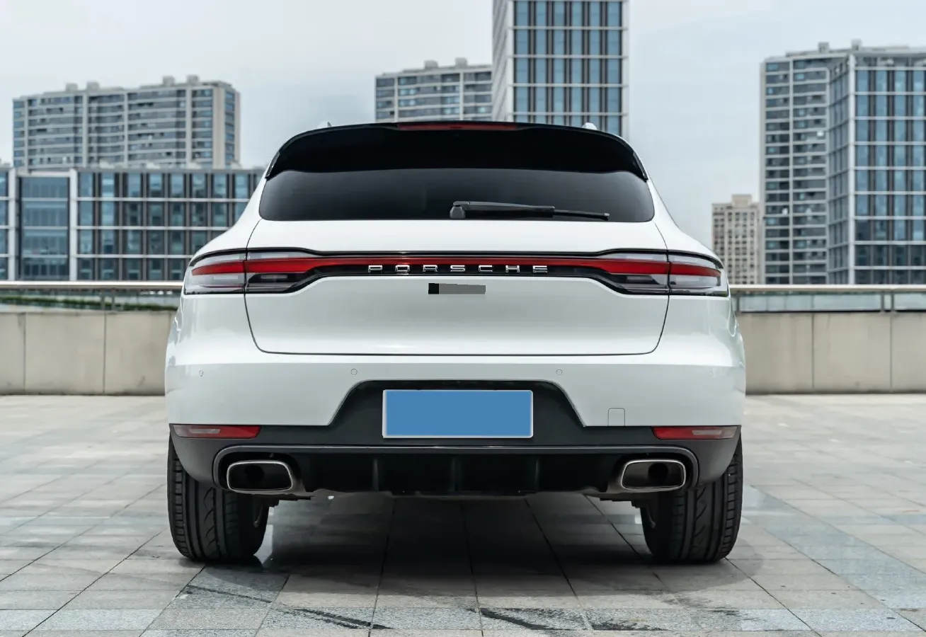 2018 Porsche Macan 2.0T 252HP L4 7DCT,autocango,china used car exporter,china ev exporter,chinese used car exporter,chinese used ev exporter