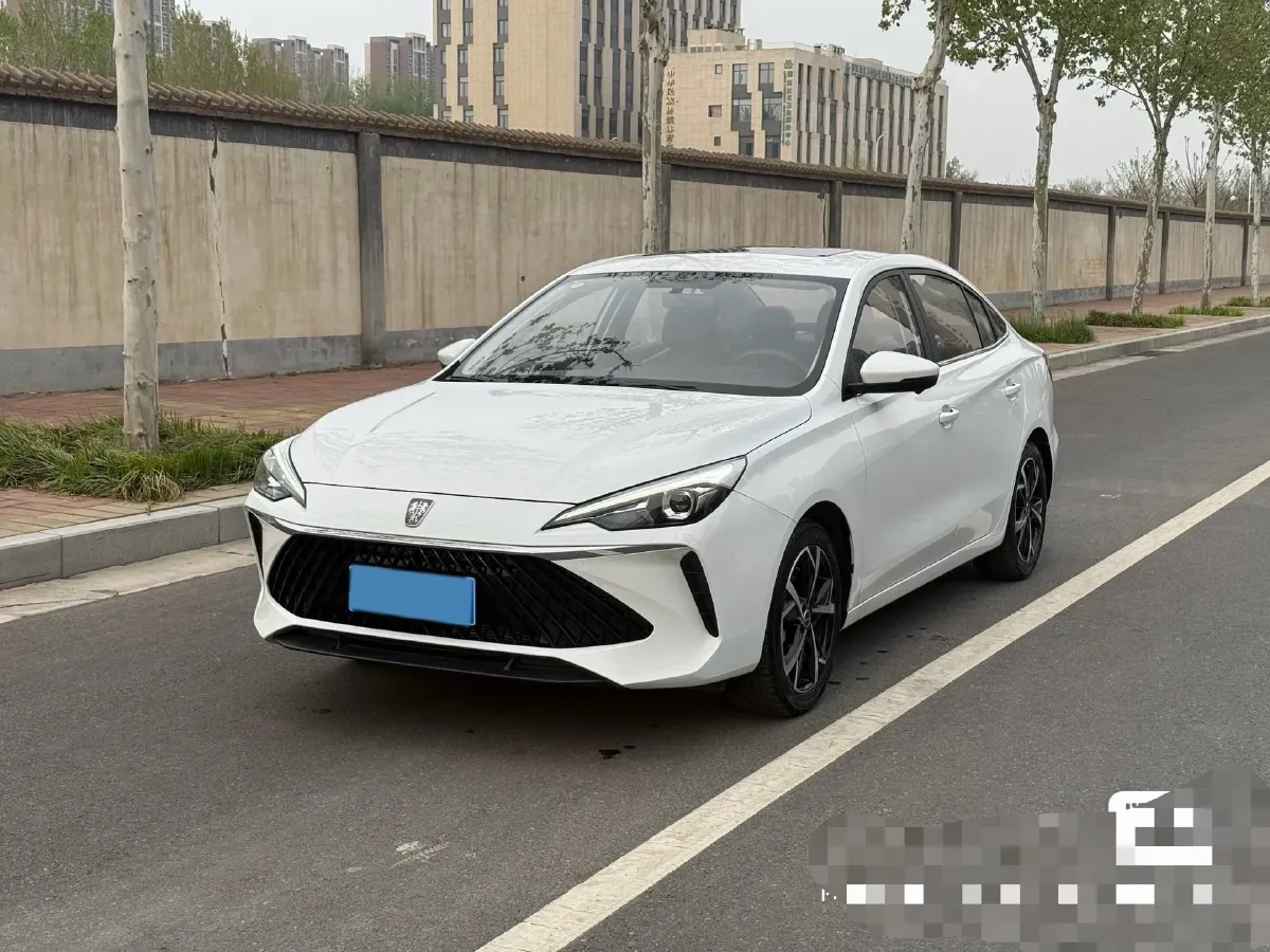 2023 Roewe i5 1.5L 129HP L4 CVT,autocango,china used car exporter,china ev exporter,chinese used car exporter,chinese used ev exporter
