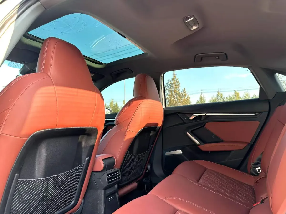 2025 Audi A3 1.5T 160HP L4 7DCT,autocango,china used car exporter,china ev exporter,chinese used car exporter,chinese used ev exporter