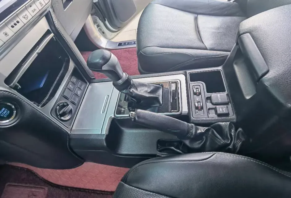 2018 Toyota Land Cruiser Prado 3.5L 280HP V6 6AT,autocango,china used car exporter,china ev exporter,chinese used car exporter,chinese used ev exporter