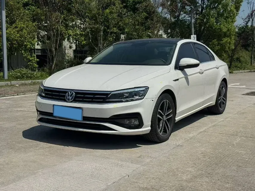 2021 Volkswagen Lamando 1.4T 150HP L4 7DCT,autocango,china used car exporter,china ev exporter,chinese used car exporter,chinese used ev exporter