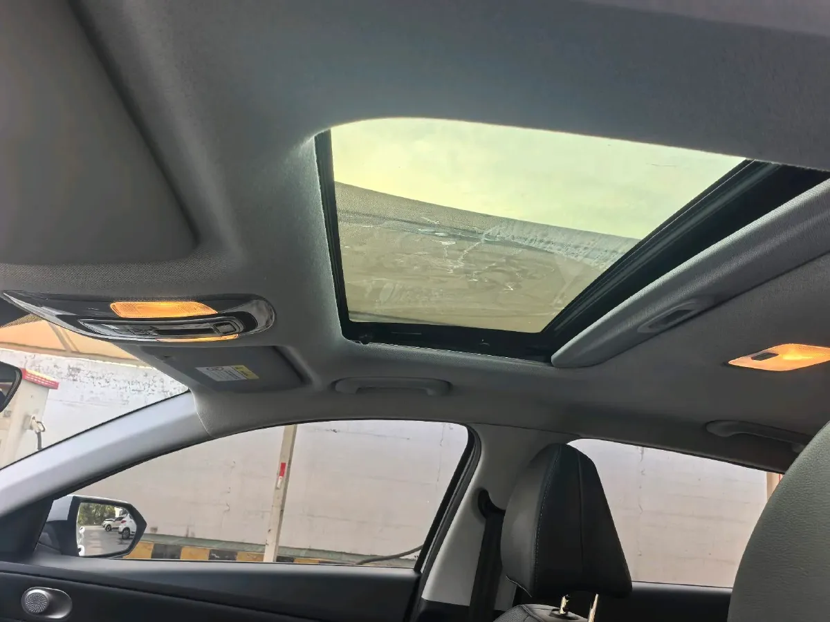 2022 Hyundai Elantra 1.5L 115HP L4 CVT,autocango,china used car exporter,china ev exporter,chinese used car exporter,chinese used ev exporter