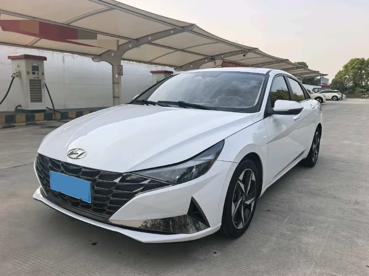 2022 Hyundai Elantra 1.5L 115HP L4 CVT,autocango,china used car exporter,china ev exporter,chinese used car exporter,chinese used ev exporter