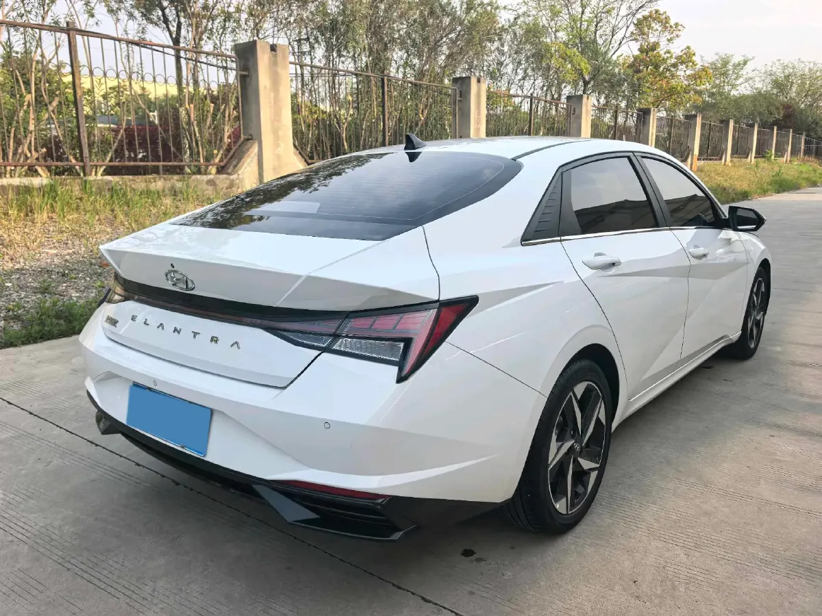 2022 Hyundai Elantra 1.5L 115HP L4 CVT,autocango,china used car exporter,china ev exporter,chinese used car exporter,chinese used ev exporter