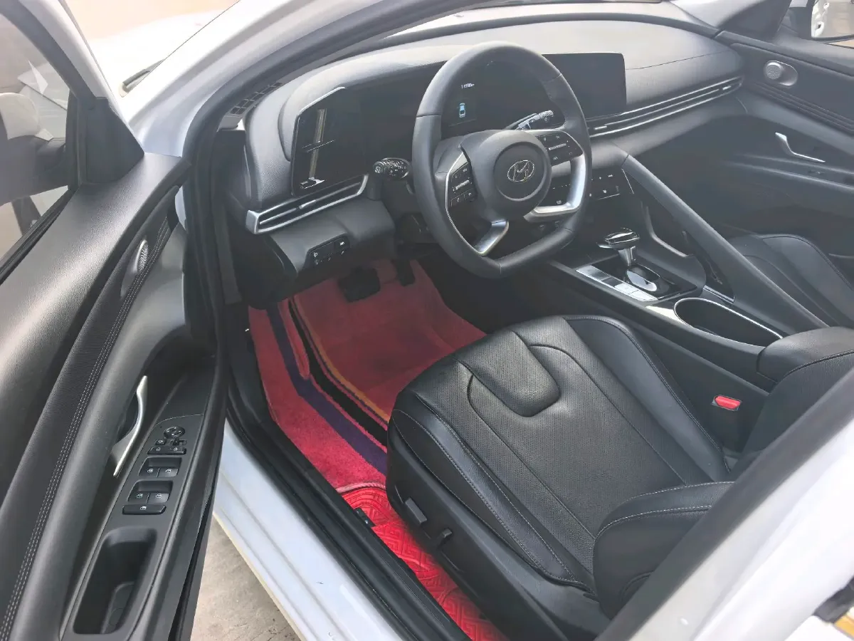 2022 Hyundai Elantra 1.5L 115HP L4 CVT,autocango,china used car exporter,china ev exporter,chinese used car exporter,chinese used ev exporter