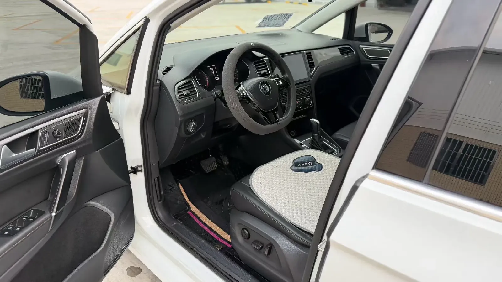 2018 Volkswagen Golf Sportsvan 1.4T 131HP L4 7DCT,autocango,china used car exporter,china ev exporter,chinese used car exporter,chinese used ev exporter