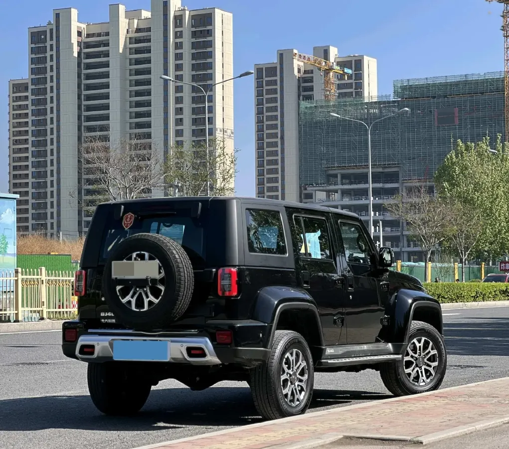 2020 Beijing BJ40 2.0T 224HP L4 8AT,autocango,china used car exporter,china ev exporter,chinese used car exporter,chinese used ev exporter