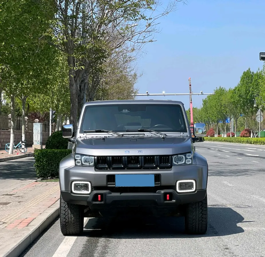 2021 Beijing BJ40 2.0T 224HP L4 8AT,autocango,china used car exporter,china ev exporter,chinese used car exporter,chinese used ev exporter