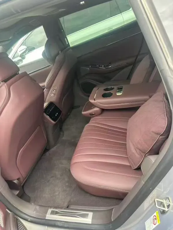 2024 Denza DenzaZ9GT 2.0T 207HP L4 E-CVT PHEV 38.5KWH,autocango,china used car exporter,china ev exporter,chinese used car exporter,chinese used ev exporter