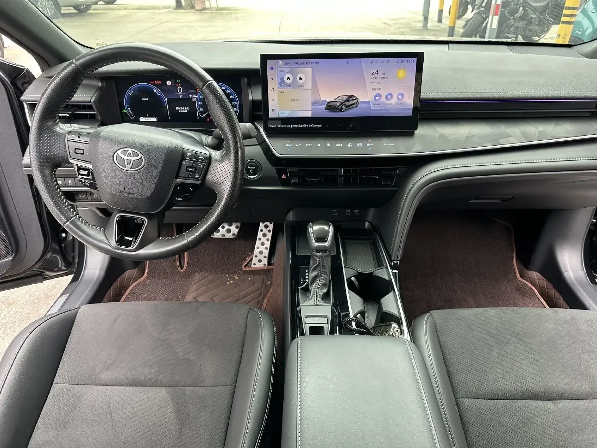 2024 Toyota Camry 2.0L 152HP L4 E-CVT Hybrid,autocango,china used car exporter,china ev exporter,chinese used car exporter,chinese used ev exporter