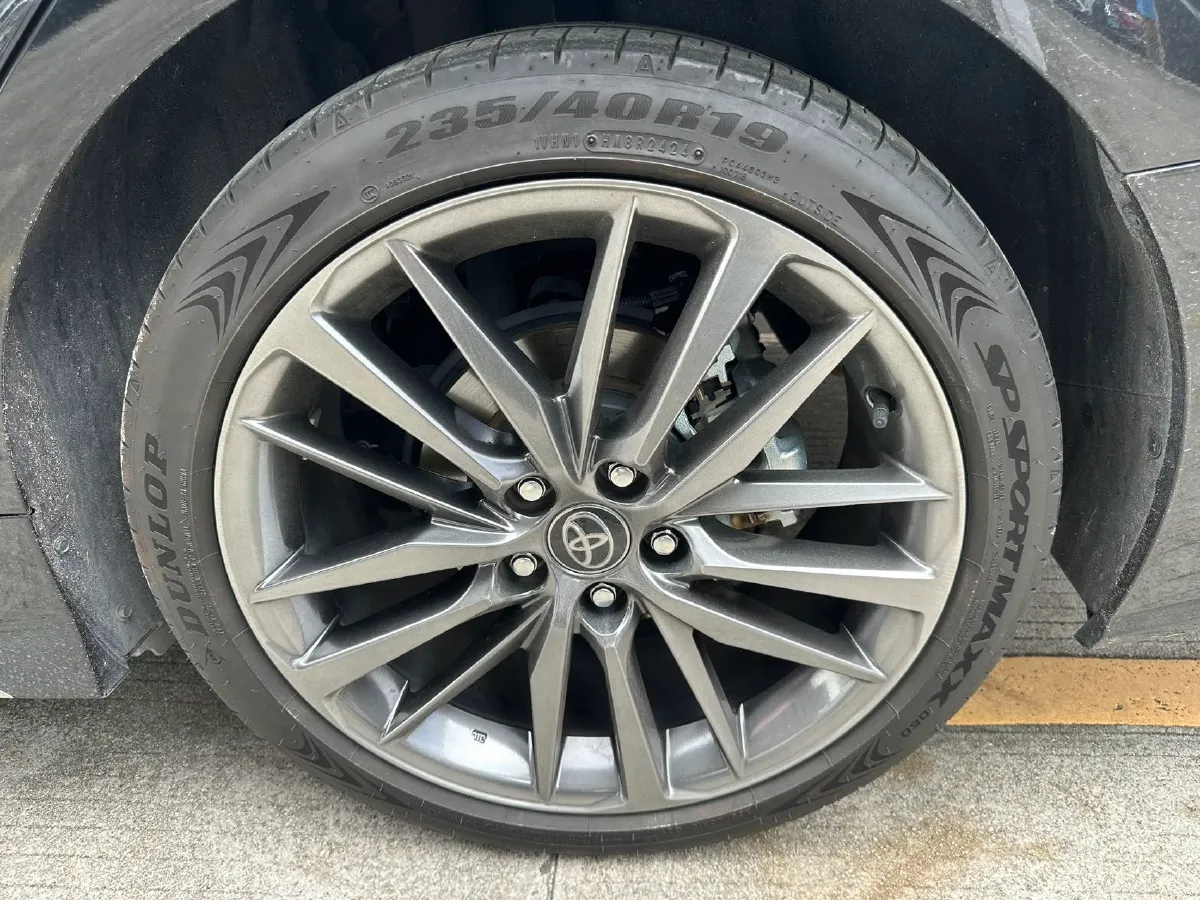 2024 Toyota Camry 2.0L 152HP L4 E-CVT Hybrid,autocango,china used car exporter,china ev exporter,chinese used car exporter,chinese used ev exporter