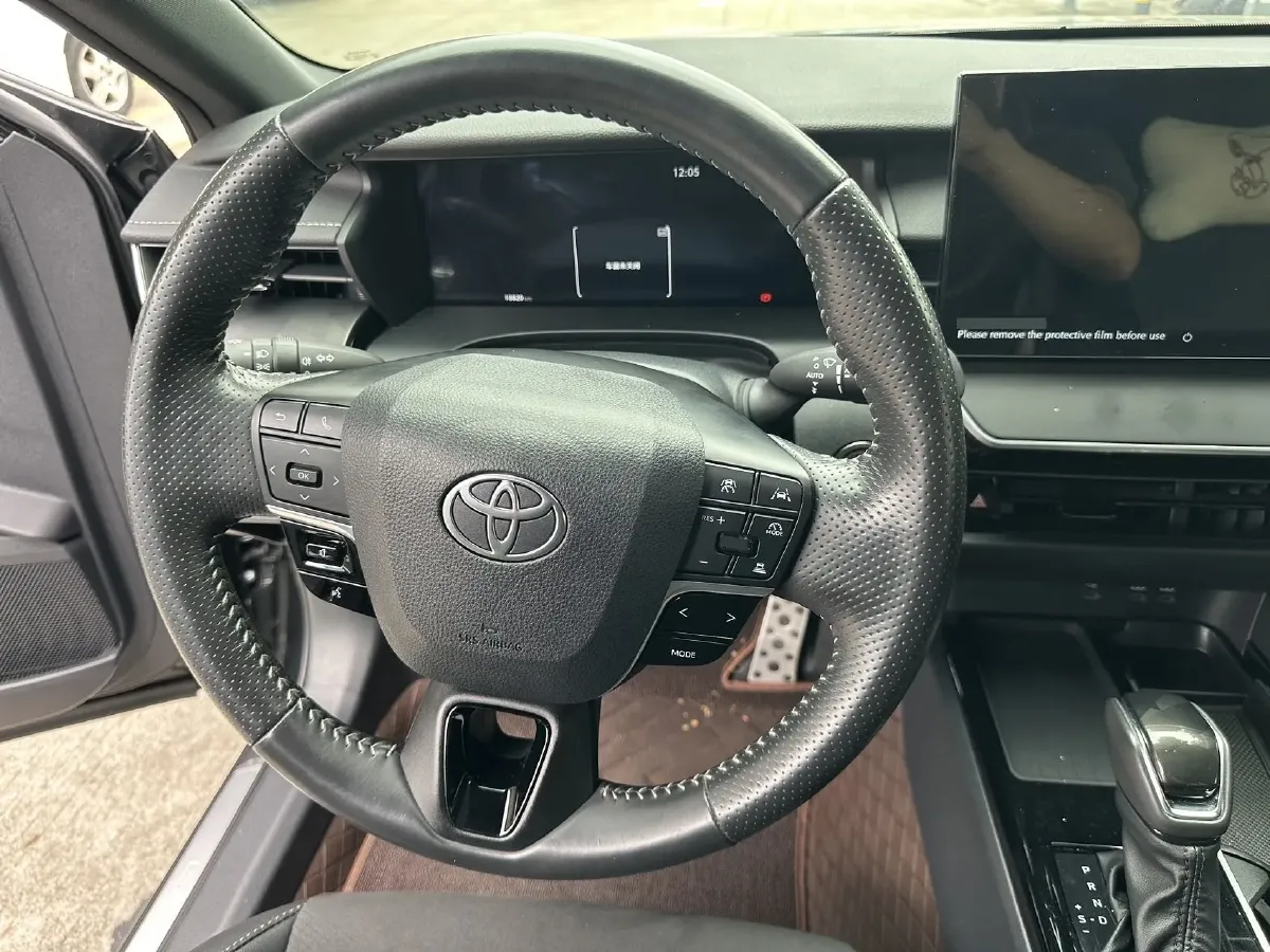 2024 Toyota Camry 2.0L 152HP L4 E-CVT Hybrid,autocango,china used car exporter,china ev exporter,chinese used car exporter,chinese used ev exporter