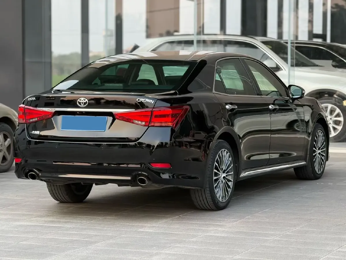 2018 Toyota Highlander 2.0T 220HP L4 6AT,autocango,china used car exporter,china ev exporter,chinese used car exporter,chinese used ev exporter