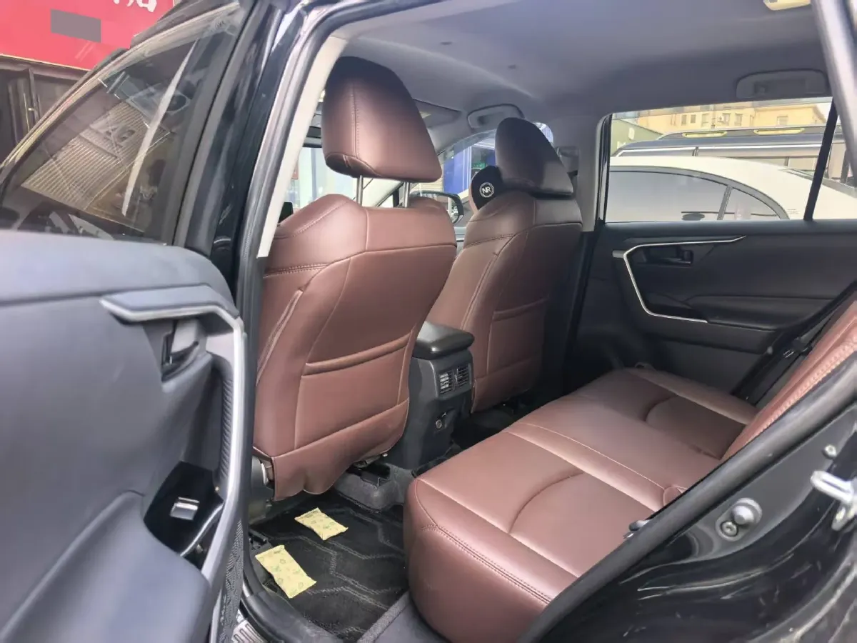 2024 Toyota RAV4 2.0L 171HP L4 CVT,autocango,china used car exporter,china ev exporter,chinese used car exporter,chinese used ev exporter