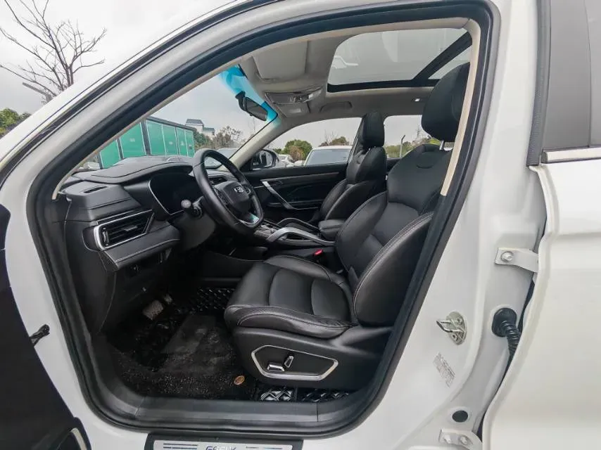 2020 Geely Azkarra 1.8T 184HP L4 7DCT,autocango,china used car exporter,china ev exporter,chinese used car exporter,chinese used ev exporter