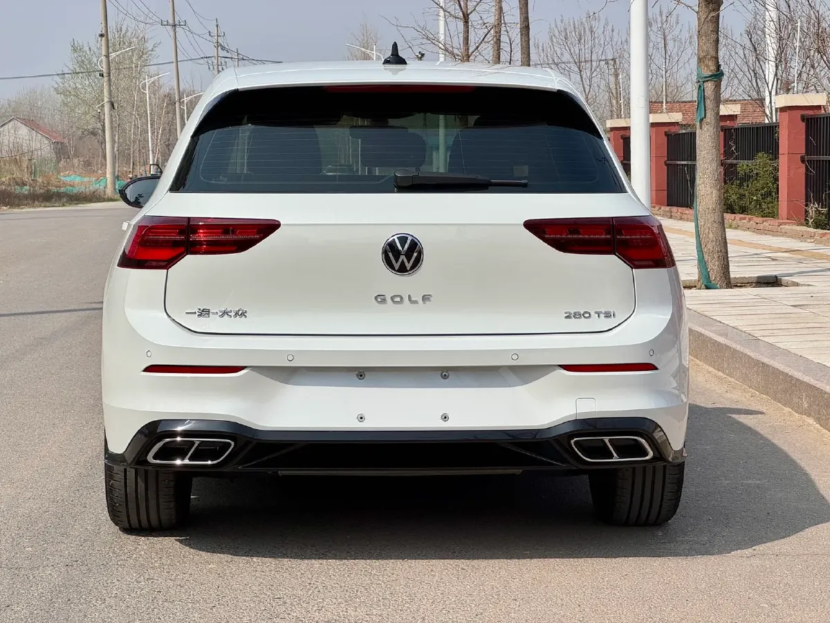 2023 Volkswagen Golf 1.4T 150HP L4 7DCT,autocango,china used car exporter,china ev exporter,chinese used car exporter,chinese used ev exporter