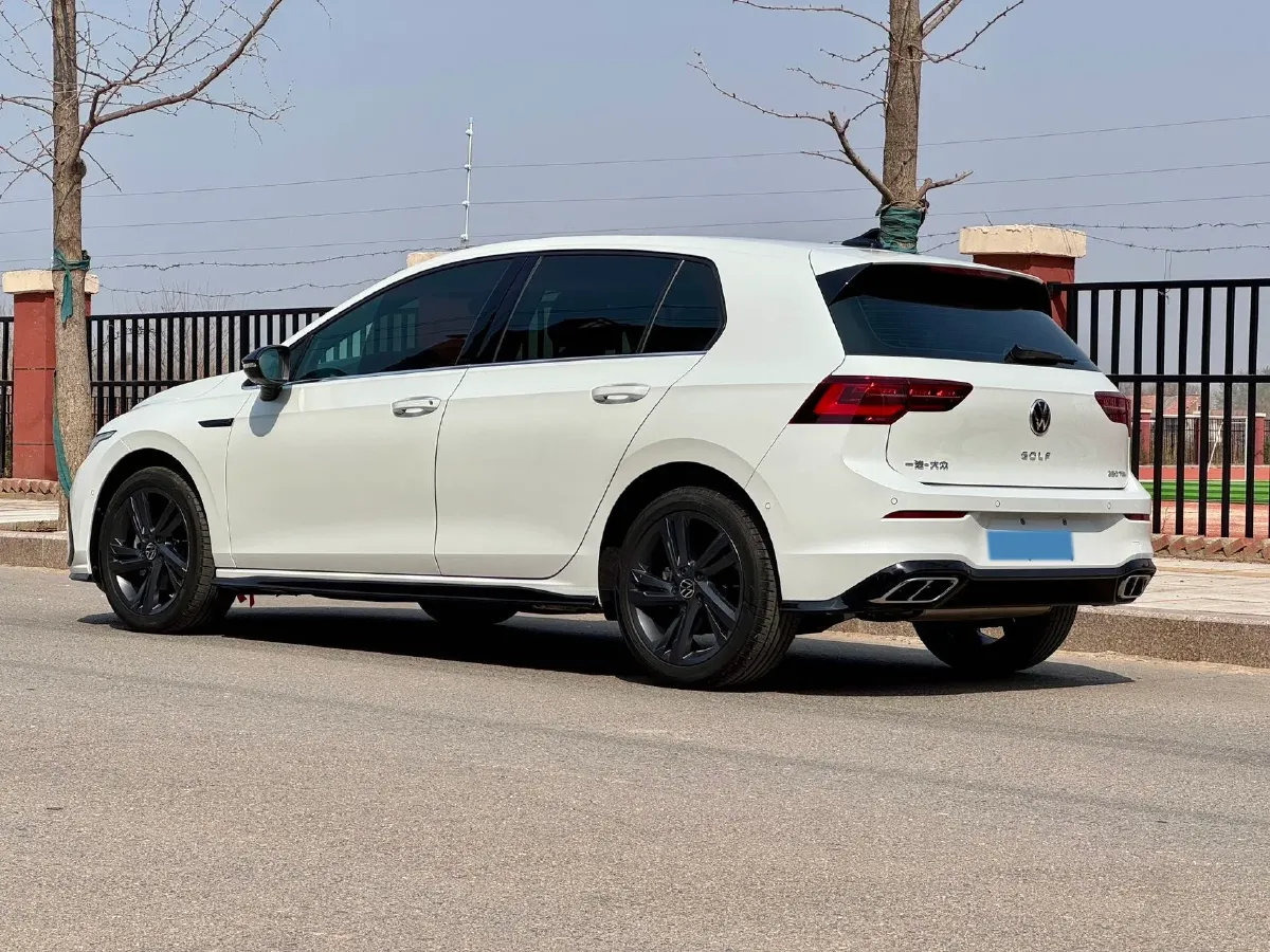 2023 Volkswagen Golf 1.4T 150HP L4 7DCT,autocango,china used car exporter,china ev exporter,chinese used car exporter,chinese used ev exporter