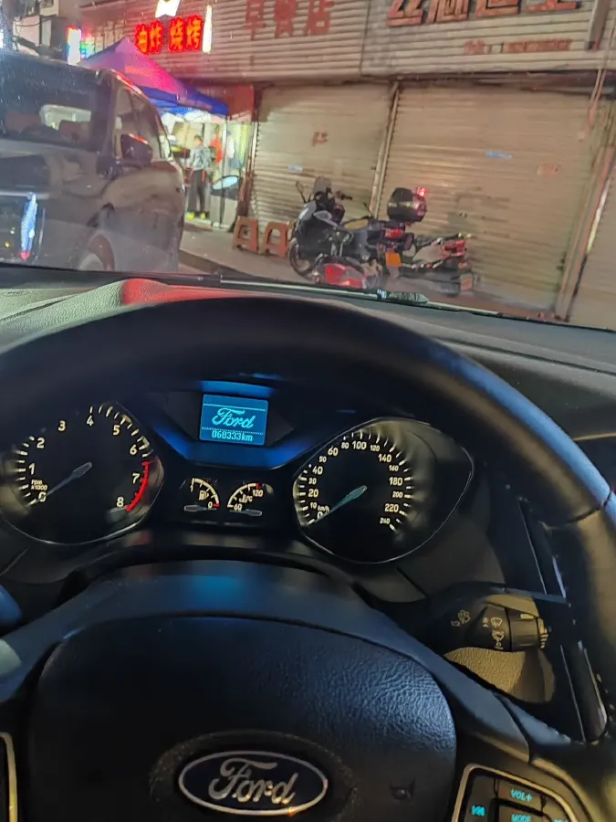 2018 Ford Focus 1.6L 125HP L4 6DCT,autocango,china used car exporter,china ev exporter,chinese used car exporter,chinese used ev exporter