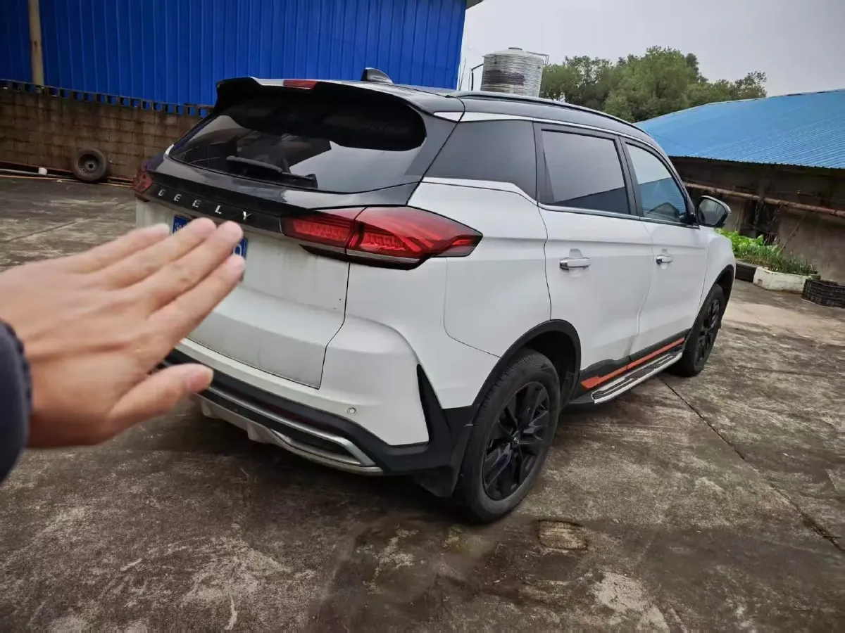 2022 Geely Azkarra 1.8T 184HP L4 7DCT,autocango,china used car exporter,china ev exporter,chinese used car exporter,chinese used ev exporter