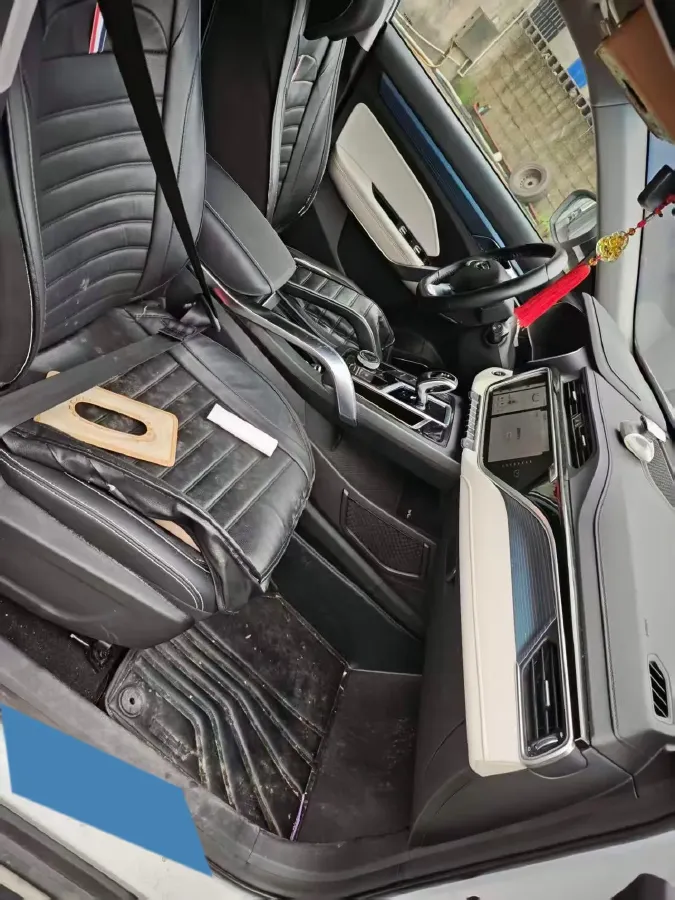 2022 Geely Azkarra 1.8T 184HP L4 7DCT,autocango,china used car exporter,china ev exporter,chinese used car exporter,chinese used ev exporter