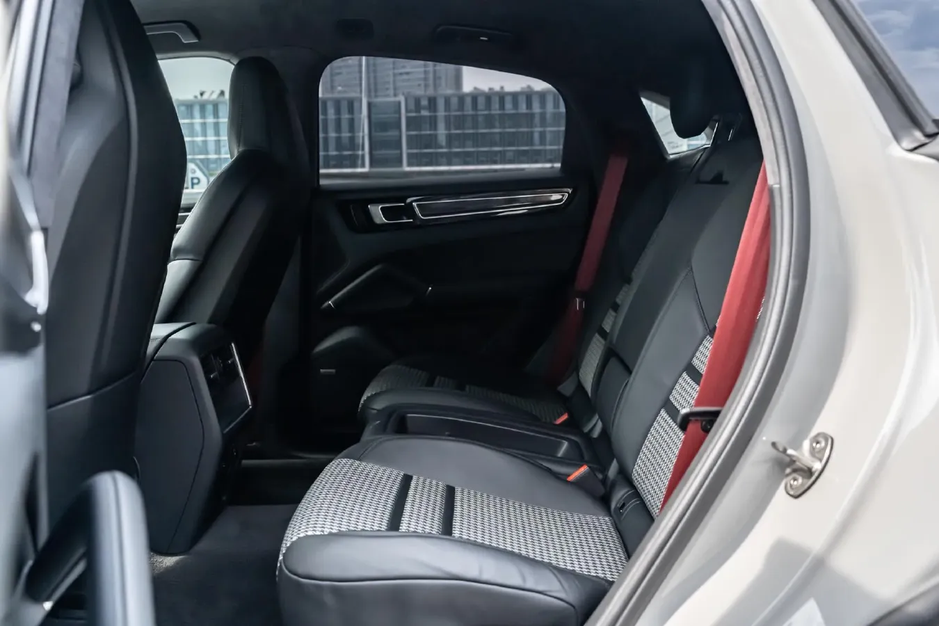 2019 Porsche Cayenne 3.0T 340HP V6 8AT,autocango,china used car exporter,china ev exporter,chinese used car exporter,chinese used ev exporter