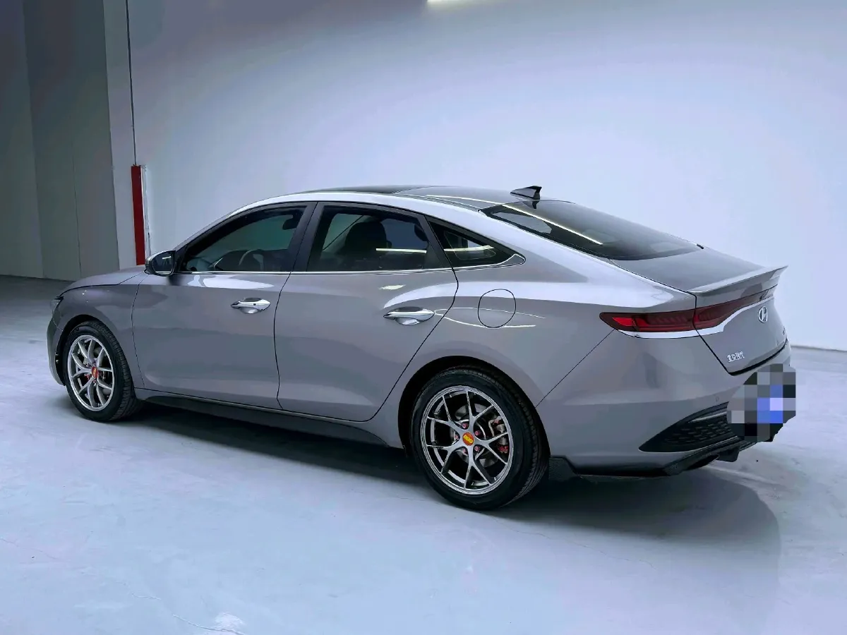 2019 Hyundai La Festa 1.6T 204HP L4 7DCT,autocango,china used car exporter,china ev exporter,chinese used car exporter,chinese used ev exporter